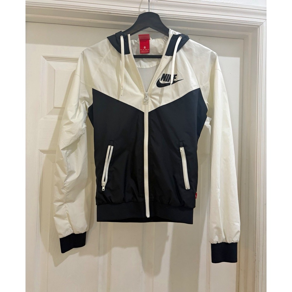 Nike Windrunner Women's Hooded Full Zip Windbreaker Pockets XS Black White